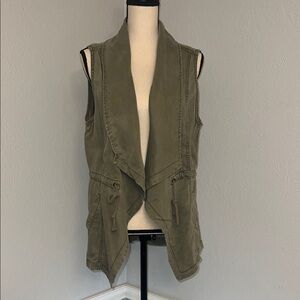 Kenneth Cole Reaction Women’s Vest